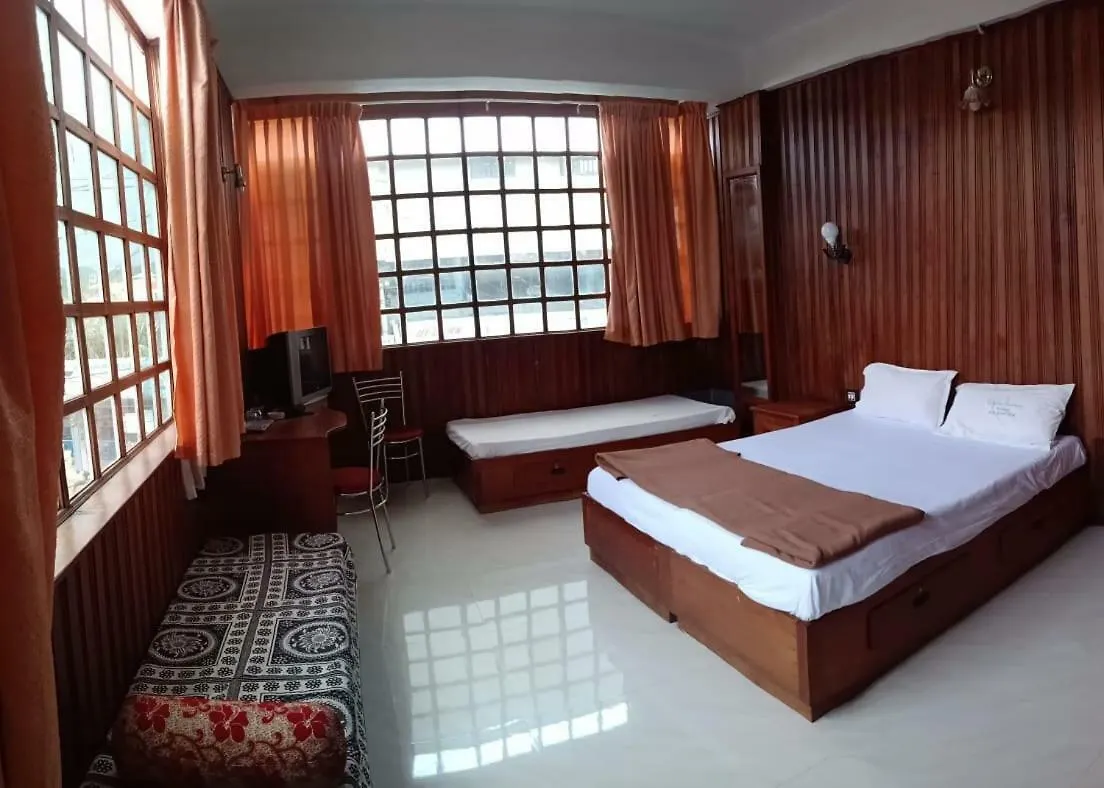 Dolphin Residency Hotel Thekkady 0*,  India